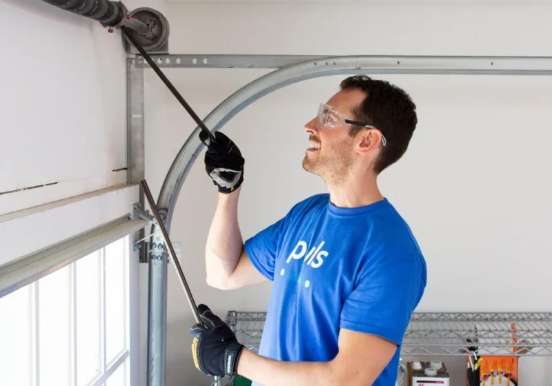 Garage Door Not Closing? 9 Faults, and Which Ones You Can Fix Yourself Meyerton